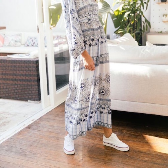 WILD ROMANCE HUSKY PRINT JUMPSUIT JAASE BOUTIQUE - Picture 7 of 8